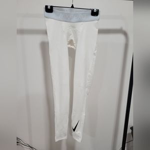 Nike Pro leggings
